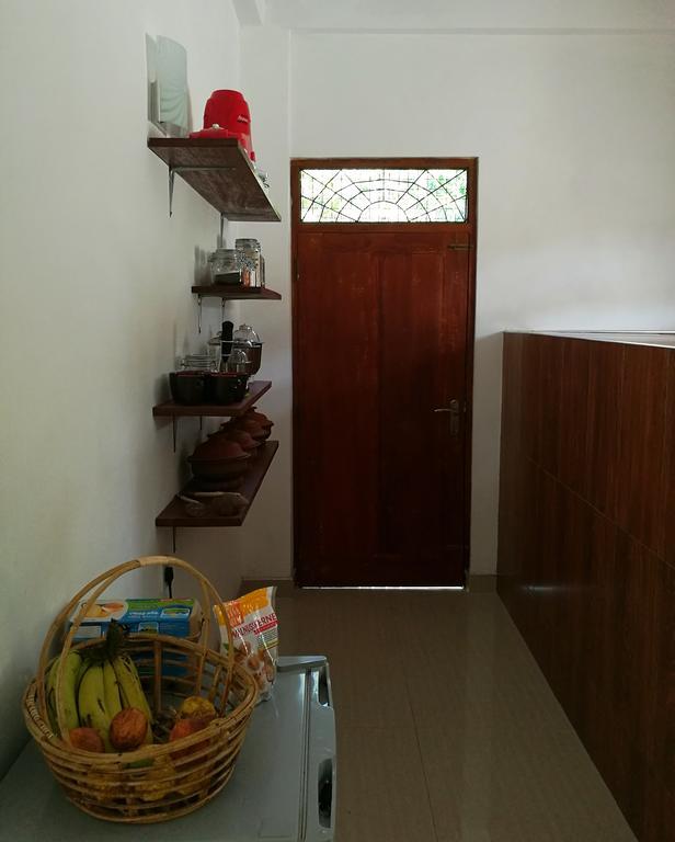ברוואלה Guesthouse Dilush מראה חיצוני תמונה